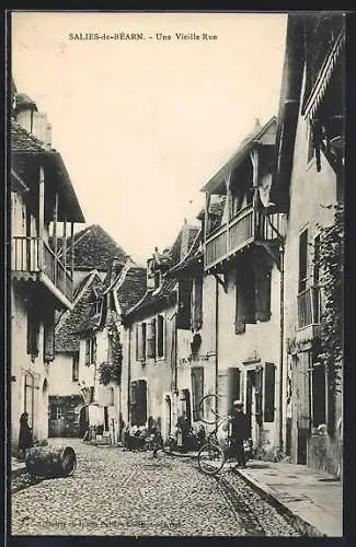 AK Salies-de-Béarn, Une Vieille Rue