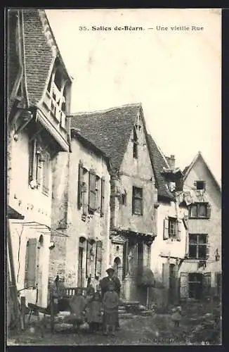 AK Salies-de-Béarn, Une vieille Rue, Strassenpartie