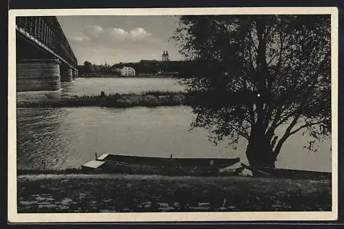 AK Tulln a. d. Donau, Brückenpartie mit Blick zum Ort