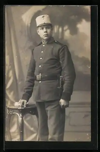 AK Österreichischer Soldat in Uniform