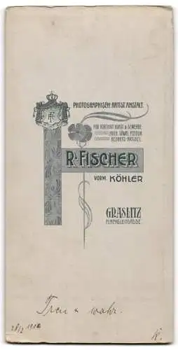 Fotografie R. Fischer, Graslitz, Flachsleitgasse, Porträt eines eleganten Herrn im Profil