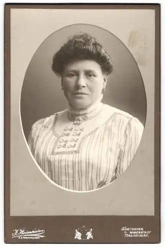 Fotografie J. Heimhuber, Sonthofen, Immenstädterstrasse, Portrait einer Dame mit elegantem Hochsteckfrisur