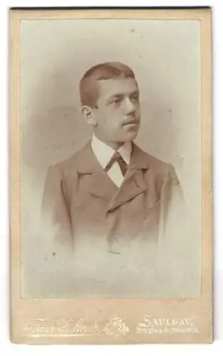 Fotografie Franz J. Mock, Saulgau, Portrait eines jungen Mannes