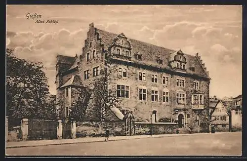 AK Giessen, Altes Schloss