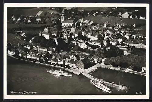 AK Meersburg /Bodensee, Ortsansicht vom Flugzeug aus