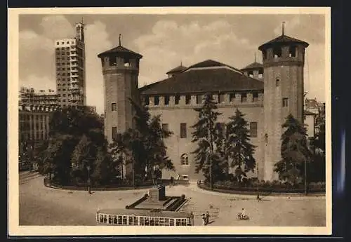 AK Torino, Palazzo Madama e Torre Littoria, Strassenbahn