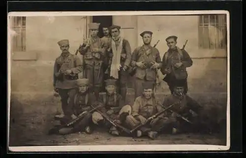 Foto-AK Syrien, Drusenrevolte 1925, Soldaten