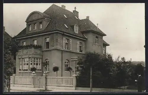 Foto-AK Erfurt, Haus in der Reichartstrasse 18