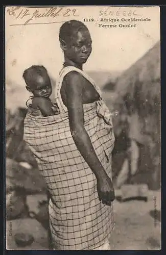 AK Senegal, Femme Ouolof