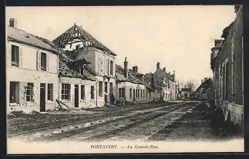 AK Pontavert, La Grande-Rue