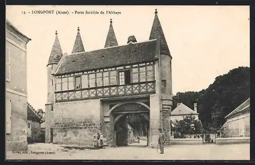 AK Longpont, Porte fortifiee de l'Abbaye