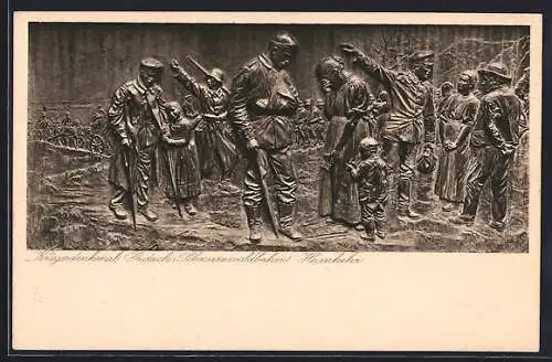 AK Gutach /Schwarzwaldbahn, Relief Heimkehr auf dem Kriegerdenkmal