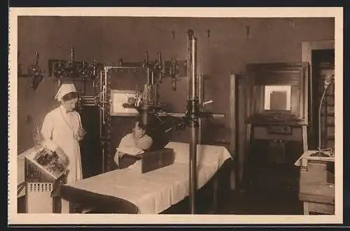 AK München-Nymphenburg, Krankenhaus, Röntgenzimmer