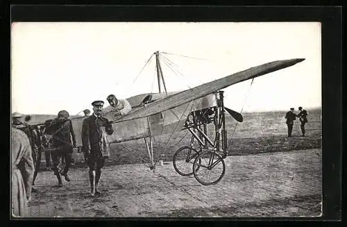 AK Pégouduv vzlet v Praze, 1913, Flugzeug vor dem Start