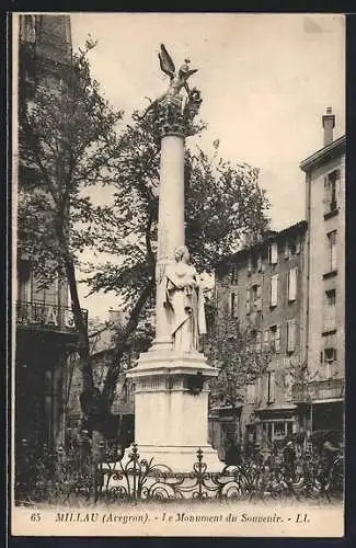 AK Millau /Aveyron, Le Monument du Souvenir