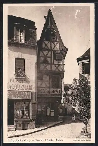 AK Moulins /Allier, Rue de l`Ancien Palais, Strassenpartie