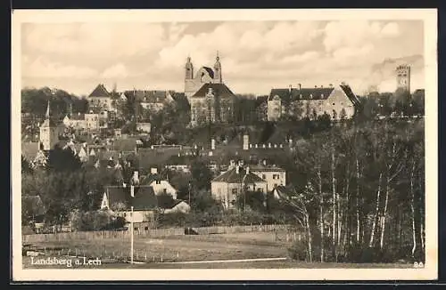 AK Landsberg / Lech, Gesamtansicht mit Schloss