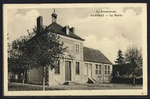 AK Sanssat, La Bourbonnais, La Mairie