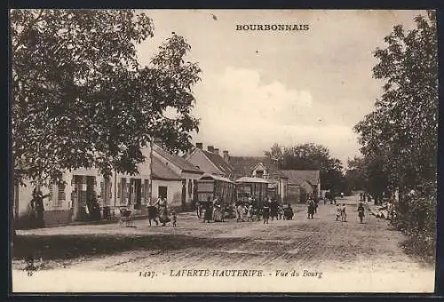 AK Laferté-Hauterive, Bourbonnais, Vue du Bourg