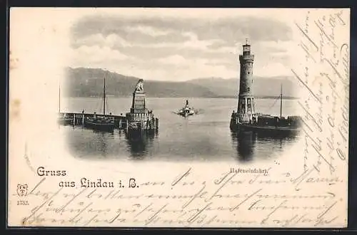 AK Lindau i. B., Dampfer an der Hafeneinfahrt, Leuchtturm