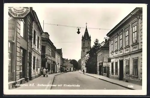 AK Amstetten /N.Ö., Rathausstrasse mit Klosterkirche