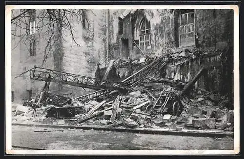 AK Stuttgart, Brand-Katastrophe 21. - 27.12.1931, Altes Schloss, Die Zerstörung danach