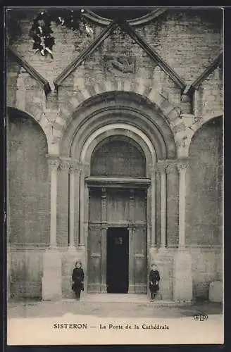 AK Sisteron, La porte de la Cathédrale