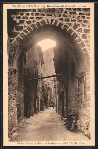 AK Castellane, Ancienne Porte de la Vieille Horloge