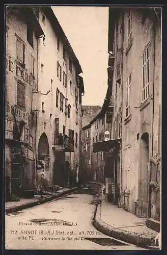 AK Annot /B.-A., Entrée de la vieille ville