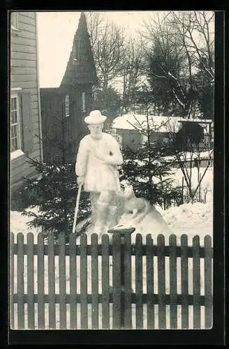 AK Zellerfeld, Schneeplastik in Gestalt eines Jägers mit Hund