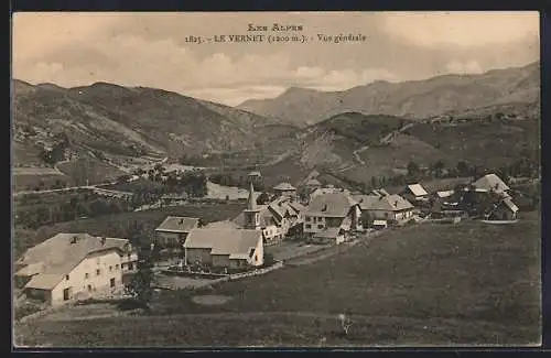 AK Le Vernet, 1200 m, Vue générale, Les Alpes