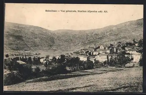 AK Soleilhas, Vue générale, Station Alpestre 1087 Alt