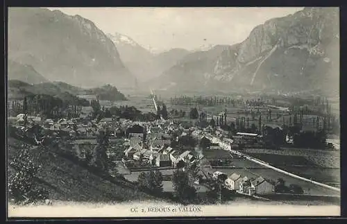 AK Bedous, Bedous et Vallon, Blick auf Dorf und umliegende Berge