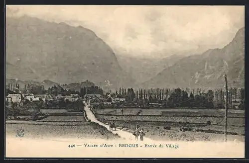 AK Bedous, Entrée du Village