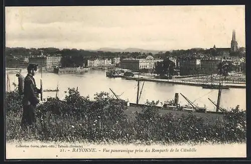 AK Bayonne, Vue panoramique prise des Remparts de la Citadelle