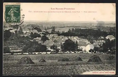 AK Morlaas, ancienne capitale du Béarn, près Pau, Vue générale