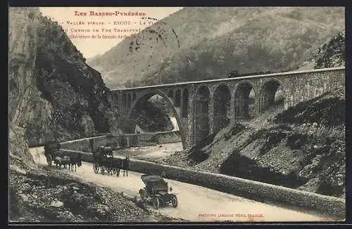 AK Escot /Vallée d`Aspe, Le Viaduc du Chemin de Fer Transpyrénéen