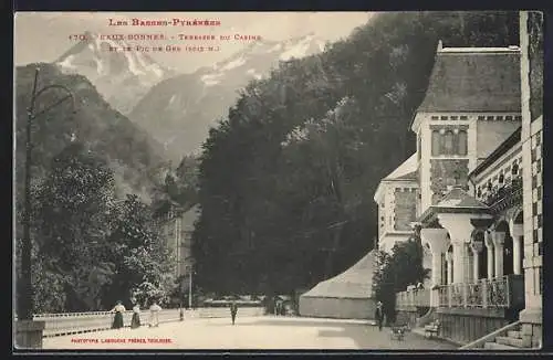 AK Eaux-Bonnes /Basses-Pyrénées, Terrasse du Casino et le Pic de Ger