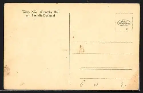 AK Wien, Winarsky Hof mit Lassalle-Denkmal