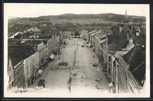 AK Braunau, Totalansicht mit Marktplatz