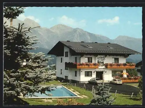 AK Rohrmoos /Schladming, Gästehaus Jagahüttn mit Bergen u. Swimmingpool