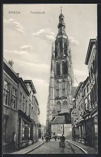 AK Breda, Torenstraat mit Kirchturm