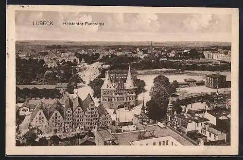 AK Lübeck, Holstentor-Panorama aus der Vogelschau