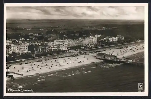 AK Zinnowitz, Strandpartie aus der Vogelschau mit Meeresbrücke, Fliegeraufnahme