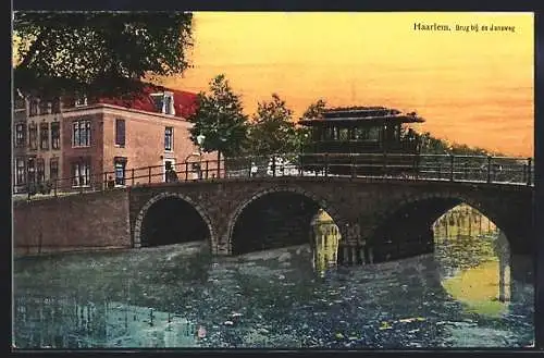 AK Haarlem, Brug bij de Jansweg, Strassenbahn