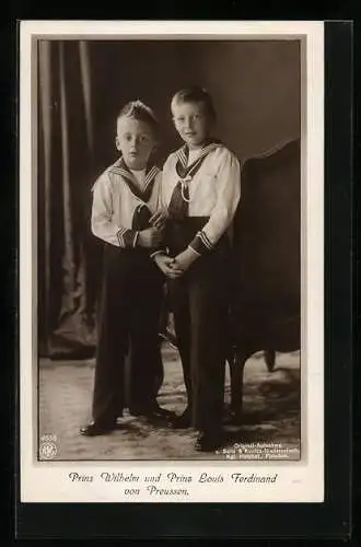 AK Prinz Louis Ferdinand und Prinz Wilhelm von Preussen im Matrosenanzug