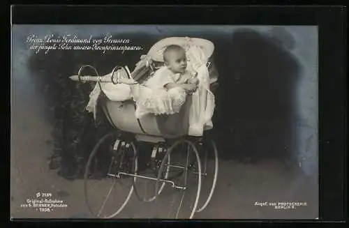 AK Prinz Louis Ferdinand von Preussen im Kinderwagen