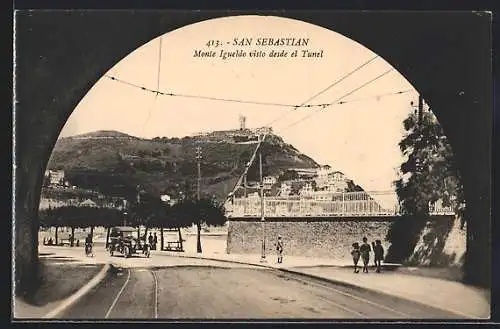 AK San Sebastian, Monte Igueldo visto desde el Tunel