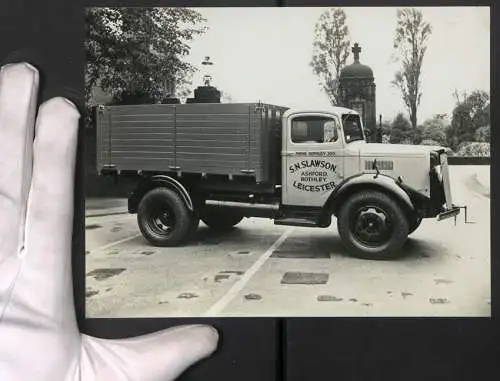 Fotografie Lastwagen Morris mit Hamshaw Aufbau, LKW-Kipplader S. N. Slawson Ashford, Rothley, Leicester