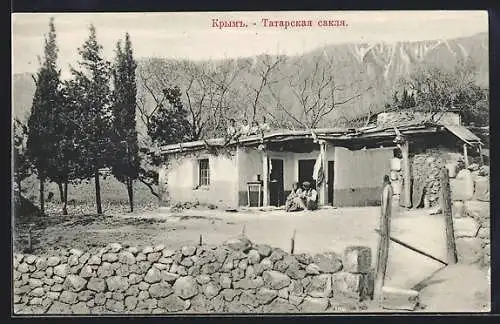 AK Krim, Tatarenhaus vor Gebirgslandschaft